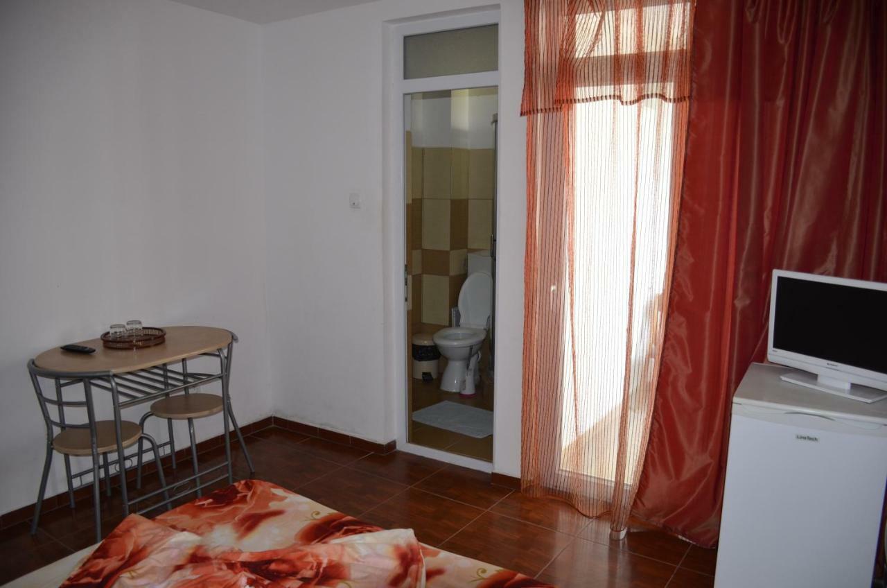 Vila Cu Livada Costinesti Exteriör bild